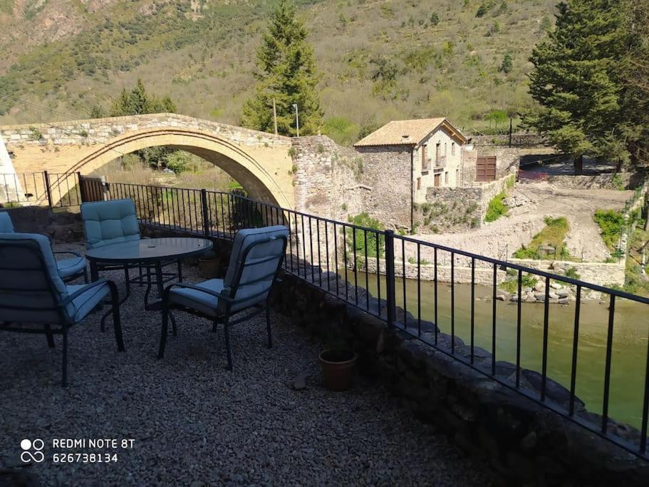 Casa Sobre Rio Noguera Pallaresa Gerri de la Sal エクステリア 写真